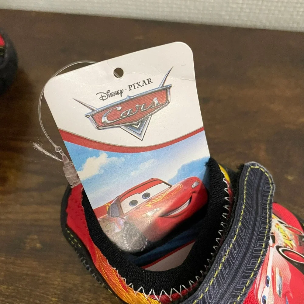 NWT Read* Disney Pixar Cars Water Shoes Red Lightning McQueen Boys Size 5/6